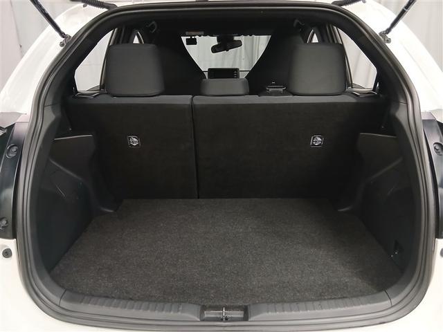 ヤリス ハイブリッドＸ　４ＷＤ　寒冷地　衝突被害軽減システム　メモリーナビ　バックカメラ　スマートキー　オートクルーズコントロール　ＥＴＣ　盗難防止装置　キーレス　横滑り防止機能　ハイブリッド（33枚目）