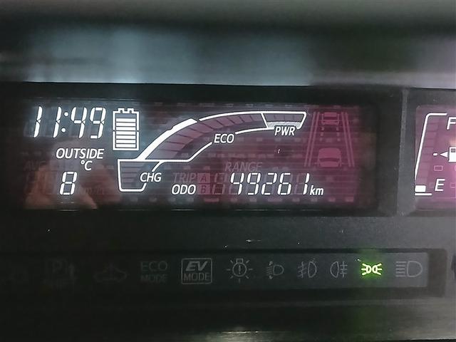 アクア Ｓスタイルブラック　寒冷地　衝突被害軽減システム　メモリーナビ　バックカメラ　ワンセグ　スマートキー　ＥＴＣ　盗難防止装置　キーレス　横滑り防止機能　ハイブリッド（12枚目）