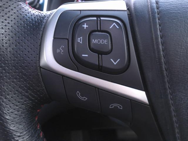 ナビの操作も楽々！