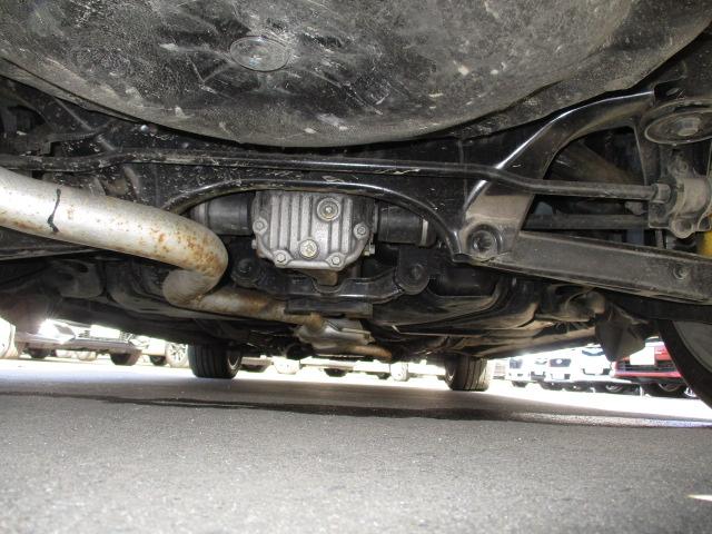 2.5i Sパッケージ 4WD! マッキントッシュ純正ナビ CD DVD バックカメラ 黒革シート シートヒーター パワーシート パドルシフト 純正18インチアルミ HIDライト フォグ スマートキー プッシュスタート(5枚目)