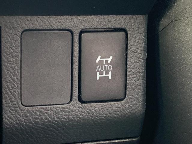 1.8S 4WD 【寒冷地仕様】【後期型】【禁煙車】 【千葉仕入】 純正HDDナビ&バックカメラ&フルセグTV&DVD再生&ブルートゥース&音楽録音機能 ETC HIDヘッドライト&フォグ パドルシフト スマートキー&プッシュスタート(30枚目)