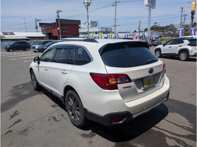 レガシィアウトバック リミテッド　４ＷＤ■寒冷地仕様■禁煙車■夏冬タイヤ付き■　電動黒革シート■衝突軽減サポート／ＢＳＭ／レーンアシスト／追従クルーズ／コーナーセンサー／シートヒーター＆ステアヒーター／電動リアゲート／純正８インチナビ／バックカメラ／フルセグＴＶ／ブルートゥース（60枚目）