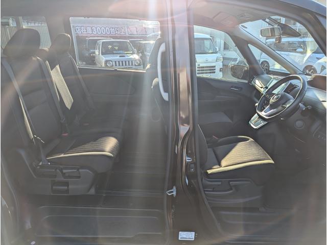 �i�r��d�s�b�A�o�b�N�J�������ȃ��j�^�[�A�h���C�u���R�[�_�[�Ƃ������d�ٕi��V�[�g�J�o�[�Ƀ^�C�����A���~�z�C�[���܂ŁA���t�������I�v�V�����i�����[�ԑO�ɂ���t��������N���W�b�g�Ɋ܂ނ��Ƃ��\�ł���