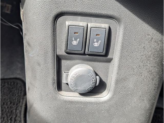ワゴンＲスティングレー ハイブリッドＴ　４ＷＤ■寒冷地仕様■禁煙車■エンスタ付き■　衝突軽減サポート／誤発進抑制機能／レーンアシスト／オートクルーズ／シートヒーター／ＬＥＤオートハイビーム／社外ナビ／バックカメラ／フルセグＴＶ／ＤＶＤ再生／ブルートゥースオーディオ／ＥＴＣ（18枚目）