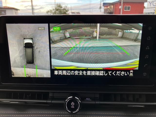 セレナ e-4ORCE ハイウェイスターV 4WD■登録済未使用車■ 寒冷地仕様+クリアビューPKG■純正12.3型ディスプレイナビ&後席フリップダウンモニター■プロパイロット/踏み間違い抑制機能/追従クルーズ/両側電動スライドドア/シートヒーター/全方位カメラ/ETC(9枚目)