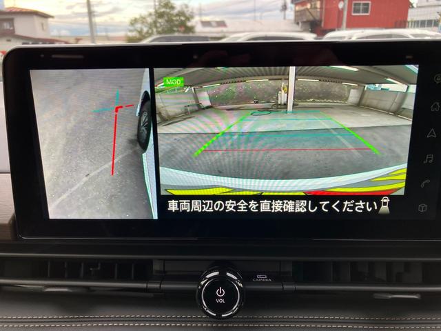 セレナ e-4ORCE ハイウェイスターV 4WD■登録済未使用車■ 寒冷地仕様+クリアビューPKG■純正12.3型ディスプレイナビ&後席フリップダウンモニター■プロパイロット/踏み間違い抑制機能/追従クルーズ/両側電動スライドドア/シートヒーター/全方位カメラ/ETC(10枚目)