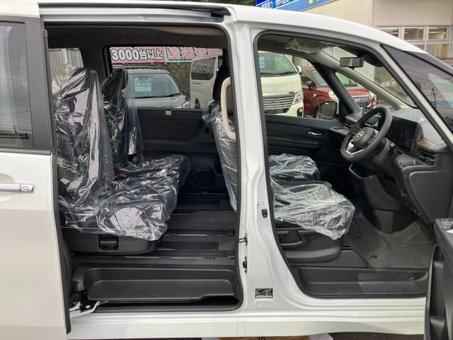 セレナ e-4ORCE ハイウェイスターV 4WD■登録済未使用車■ 寒冷地仕様+クリアビューPKG■純正12.3型ディスプレイナビ&後席フリップダウンモニター■プロパイロット/踏み間違い抑制機能/追従クルーズ/両側電動スライドドア/シートヒーター/全方位カメラ/ETC(28枚目)