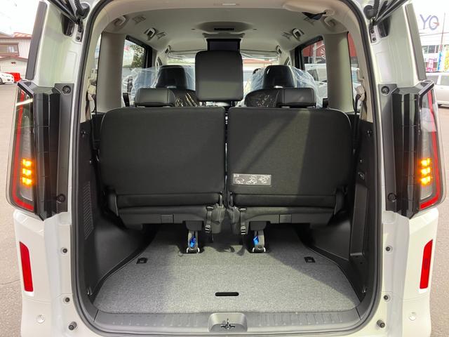 セレナ e-4ORCE ハイウェイスターV 4WD■登録済未使用車■ 寒冷地仕様+クリアビューPKG■純正12.3型ディスプレイナビ&後席フリップダウンモニター■プロパイロット/踏み間違い抑制機能/追従クルーズ/両側電動スライドドア/シートヒーター/全方位カメラ/ETC(38枚目)