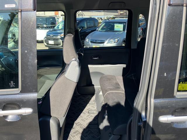 タント Gスペシャル 4WD■寒冷地仕様■禁煙車■ワンオーナー■ SDナビ/フルセグTV/ブルートゥース/DVD再生/SD録音/電動スライドドア/スマートキー/オートエアコン/フォグ/リアスポイラー/純正アルミ/取扱説明書(23枚目)