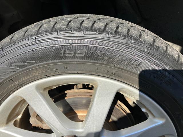 タント Gスペシャル 4WD■寒冷地仕様■禁煙車■ワンオーナー■ SDナビ/フルセグTV/ブルートゥース/DVD再生/SD録音/電動スライドドア/スマートキー/オートエアコン/フォグ/リアスポイラー/純正アルミ/取扱説明書(28枚目)