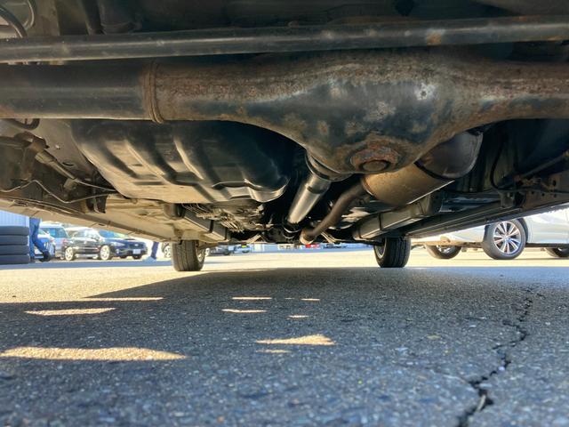 タント Gスペシャル 4WD■寒冷地仕様■禁煙車■ワンオーナー■ SDナビ/フルセグTV/ブルートゥース/DVD再生/SD録音/電動スライドドア/スマートキー/オートエアコン/フォグ/リアスポイラー/純正アルミ/取扱説明書(29枚目)