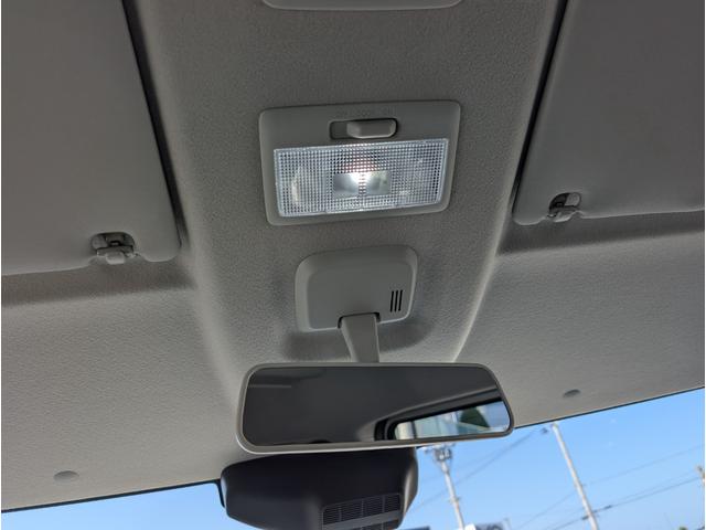 スペーシアギア ハイブリッドXZ ターボ 4WD■届出済未使用車■寒冷地仕様 ■全方位カメラ付9型メモリナビ■衝突軽減サポート/前後誤発進抑制機能/追従クルーズ/両側電動スライドドア/シートヒーター&ステアヒーター/フルセグTV/ブルートゥース/ルーフレール/LEDヘッドライト(32枚目)