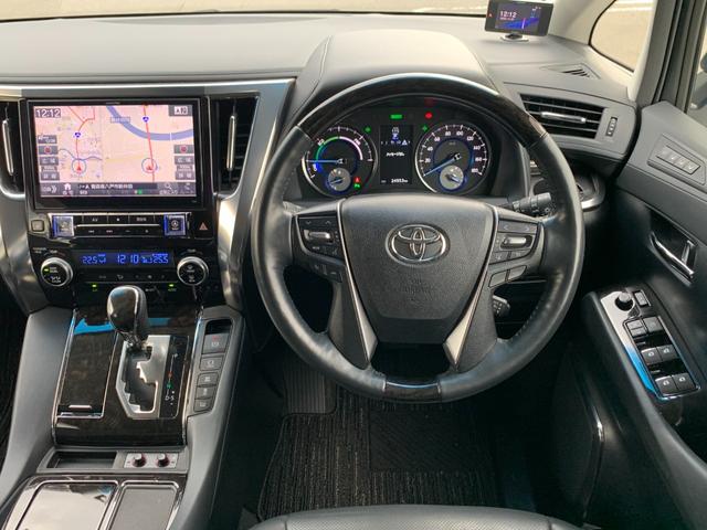 ヴェルファイアハイブリッド ＺＲ　Ｇエディション４ＷＤ■寒冷地仕様■アルパインＢＩＧ－Ｘ　■禁煙車■電動黒革シート＆シートヒーター■衝突軽減サポート／追従クルーズ／コーナーセンサー／両側電動スライドドア／電動リアゲート／１０インチナビ／後席フリップダウンモニター／バックカメラ／フルセグＴＶ（6枚目）