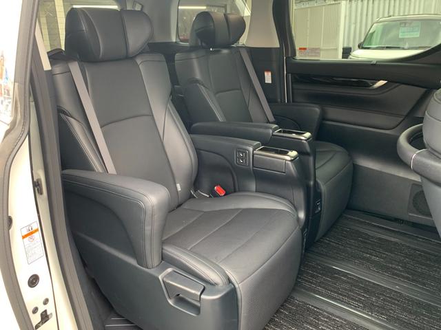 ヴェルファイアハイブリッド ＺＲ　Ｇエディション４ＷＤ■寒冷地仕様■アルパインＢＩＧ－Ｘ　■禁煙車■電動黒革シート＆シートヒーター■衝突軽減サポート／追従クルーズ／コーナーセンサー／両側電動スライドドア／電動リアゲート／１０インチナビ／後席フリップダウンモニター／バックカメラ／フルセグＴＶ（41枚目）