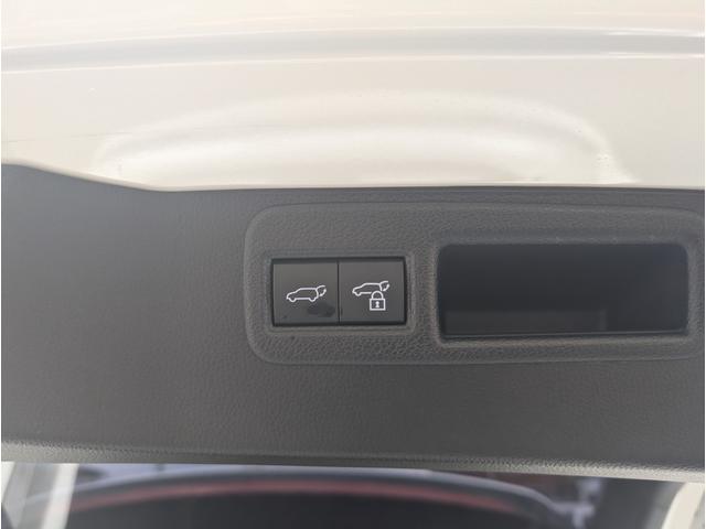 ハリアーハイブリッド Zレザーパッケージ 4WD■モデリスタフルエアロ■千葉仕入■ 禁煙車■パノラマルーフ■電動黒革シート■衝突軽減サポート/レーンアシスト/レーダークルーズ/コーナーセンサー/電動リアゲート/シートヒーター・クーラー/JBLサウンド付メーカーナビ/全方位カメラ(53枚目)