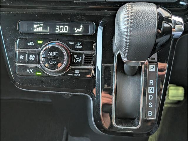 タント カスタムRSターボ 4WD■寒冷地仕様■神奈川仕入■禁煙車■ 衝突軽減サポート/追従クルーズ/コーナーセンサー/両側電動スライドドア/シートヒーター/SDナビ/バックカメラ/BTオーディオ/フルセグTV/DVD再生/ETC/LEDヘッドライト/オートハイビーム(11枚目)