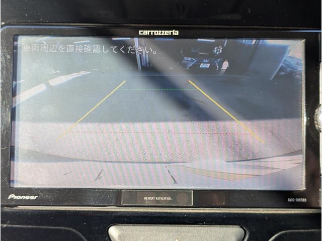 ���Ђ̓W���Ԃ͑S�ԗ��Ɏԗ���Ԑ��������f�����Ă���܂��B�C�����̗L���͖ܘ_�A�h�A���̊O�̌������̗L���܂ł��\�������������ł͖������ʂɂĂ��n�����Ă���܂���