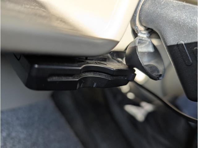 オイル交換のオイル代年２回サービス＆２４時間ロードサービスのケーユーメンバーズカードや３年間のオイル交換無制限、定期点検整備代、消耗品の交換がセットになったメンテナンスパックもございます☆