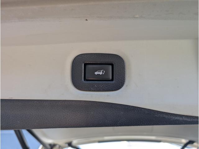 エクストレイル ２０Ｘｉ　４ＷＤ■寒冷地仕様■禁煙■岐阜仕入■プロパイロット　■デジタルルームミラー■衝突軽減サポート／ＢＳＭ／レーンアシスト／追従クルーズ／コーナーセンサー／電動リアゲート／純正９インチナビ／全方位カメラ／フルセグＴＶ／ＢＴオーディオ／ＤＶＤ再生／ＬＥＤライト（28枚目）