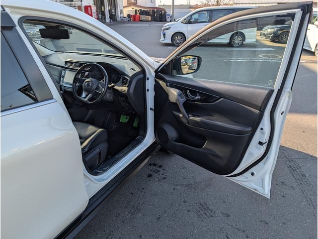 エクストレイル ２０Ｘｉ　４ＷＤ■寒冷地仕様■禁煙■岐阜仕入■プロパイロット　■デジタルルームミラー■衝突軽減サポート／ＢＳＭ／レーンアシスト／追従クルーズ／コーナーセンサー／電動リアゲート／純正９インチナビ／全方位カメラ／フルセグＴＶ／ＢＴオーディオ／ＤＶＤ再生／ＬＥＤライト（38枚目）