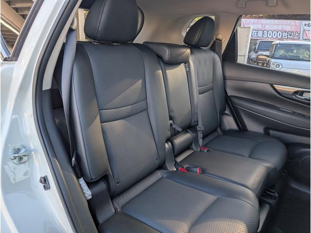 エクストレイル ２０Ｘｉ　４ＷＤ■寒冷地仕様■禁煙■岐阜仕入■プロパイロット　■デジタルルームミラー■衝突軽減サポート／ＢＳＭ／レーンアシスト／追従クルーズ／コーナーセンサー／電動リアゲート／純正９インチナビ／全方位カメラ／フルセグＴＶ／ＢＴオーディオ／ＤＶＤ再生／ＬＥＤライト（41枚目）