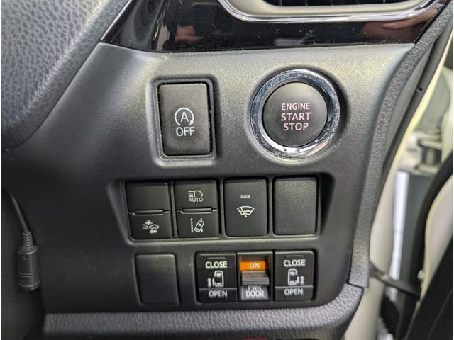 ヴォクシー ＺＳ　煌　４ＷＤ■モデリスタエアロ■寒冷地仕様■禁煙車■　衝突軽減サポート／レーンアシスト／オートクルーズ／両側電動スライドドア／ＨＤＤナビ／ＤＶＤ再生／ＥＴＣ／スマートキー／プッシュスタート／オートエアコン／ＬＥＤヘッドライト／フォグ／社外アルミ（21枚目）