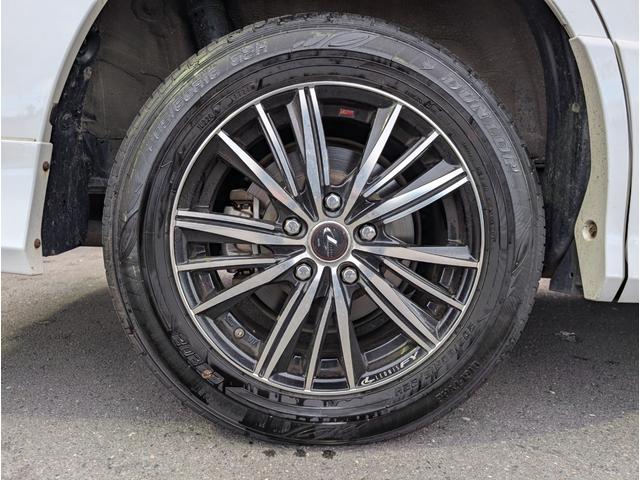 ヴォクシー ＺＳ　煌　４ＷＤ■モデリスタエアロ■寒冷地仕様■禁煙車■　衝突軽減サポート／レーンアシスト／オートクルーズ／両側電動スライドドア／ＨＤＤナビ／ＤＶＤ再生／ＥＴＣ／スマートキー／プッシュスタート／オートエアコン／ＬＥＤヘッドライト／フォグ／社外アルミ（31枚目）