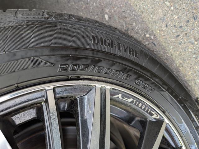 ヴォクシー ＺＳ　煌　４ＷＤ■モデリスタエアロ■寒冷地仕様■禁煙車■　衝突軽減サポート／レーンアシスト／オートクルーズ／両側電動スライドドア／ＨＤＤナビ／ＤＶＤ再生／ＥＴＣ／スマートキー／プッシュスタート／オートエアコン／ＬＥＤヘッドライト／フォグ／社外アルミ（32枚目）