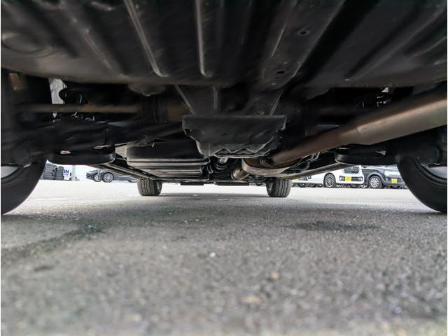 ヴォクシー ＺＳ　煌　４ＷＤ■モデリスタエアロ■寒冷地仕様■禁煙車■　衝突軽減サポート／レーンアシスト／オートクルーズ／両側電動スライドドア／ＨＤＤナビ／ＤＶＤ再生／ＥＴＣ／スマートキー／プッシュスタート／オートエアコン／ＬＥＤヘッドライト／フォグ／社外アルミ（35枚目）