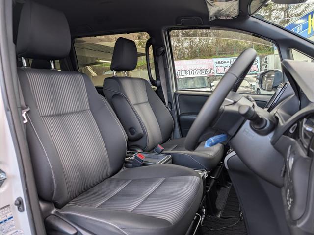 ヴォクシー ＺＳ　煌　４ＷＤ■モデリスタエアロ■寒冷地仕様■禁煙車■　衝突軽減サポート／レーンアシスト／オートクルーズ／両側電動スライドドア／ＨＤＤナビ／ＤＶＤ再生／ＥＴＣ／スマートキー／プッシュスタート／オートエアコン／ＬＥＤヘッドライト／フォグ／社外アルミ（39枚目）