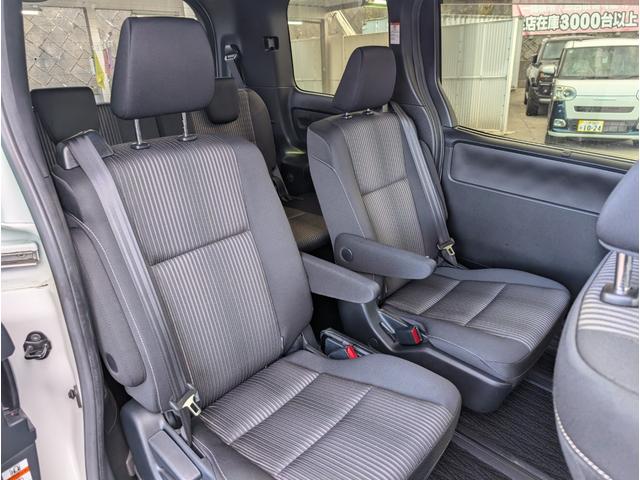 ヴォクシー ＺＳ　煌　４ＷＤ■モデリスタエアロ■寒冷地仕様■禁煙車■　衝突軽減サポート／レーンアシスト／オートクルーズ／両側電動スライドドア／ＨＤＤナビ／ＤＶＤ再生／ＥＴＣ／スマートキー／プッシュスタート／オートエアコン／ＬＥＤヘッドライト／フォグ／社外アルミ（41枚目）