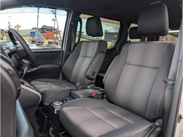 ヴォクシー ＺＳ　煌　４ＷＤ■モデリスタエアロ■寒冷地仕様■禁煙車■　衝突軽減サポート／レーンアシスト／オートクルーズ／両側電動スライドドア／ＨＤＤナビ／ＤＶＤ再生／ＥＴＣ／スマートキー／プッシュスタート／オートエアコン／ＬＥＤヘッドライト／フォグ／社外アルミ（44枚目）