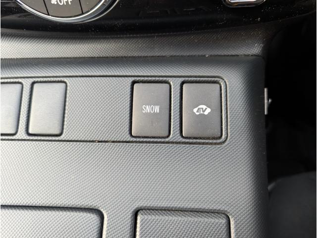 �P�[���[�J�[�h�ɂ�����i�L���j�����ƃL�[�̕����݁A�o�b�e���[�オ��A�K�X�����疜��̎��̂Ȃǂ̃g���u���ɂ��Q�S���ԂR�U�T���T�|�[�g�̃��[�h�T�[�r�X�������p�����܂��B�܂��N�Q��̃I�C���������܂܂�܂�