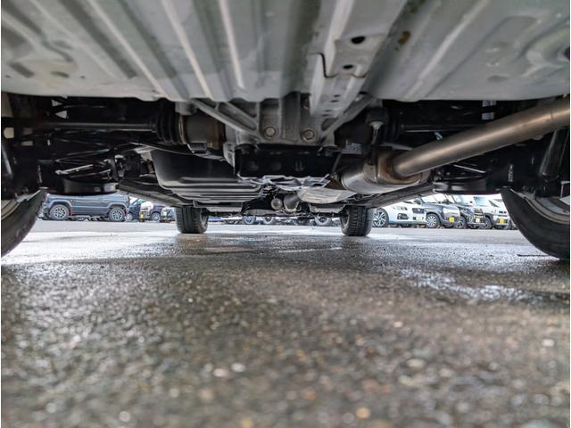 �i���j�P�[���[�X���˓X�ˍ����S�T����������ʁA�w�^�C�����z�C�[���كt�W����x��ʂ�߂��āw�C�G���[�n�b�g����x�̖ڂ̑O�ł��I�d�ԁA�o�X�������p�̂��q�l�́A���O�ɂ��A��������Ζ������}�����Ē����܂��I