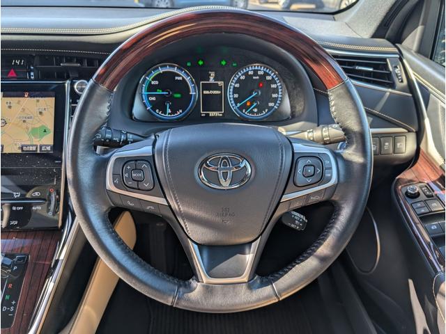 ハリアーハイブリッド プレミアム　アドバンスドパッケージ　４ＷＤ■東京仕入■　衝突軽減サポート／レーンアシスト／追従クルーズ／コーナーセンサー／電動リアゲート／ＪＢＬサウンド付きメーカーＳＤナビ／全方位カメラ／ブルートゥース／フルセグＴＶ／電動ハーフレザーシート／純正アルミ（6枚目）