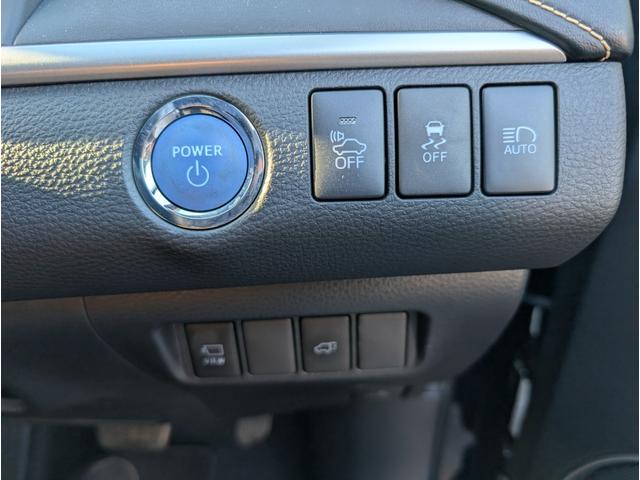 ハリアーハイブリッド プレミアム　アドバンスドパッケージ　４ＷＤ■東京仕入■　衝突軽減サポート／レーンアシスト／追従クルーズ／コーナーセンサー／電動リアゲート／ＪＢＬサウンド付きメーカーＳＤナビ／全方位カメラ／ブルートゥース／フルセグＴＶ／電動ハーフレザーシート／純正アルミ（29枚目）