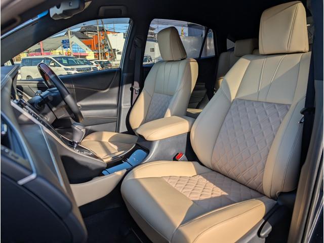 ハリアーハイブリッド プレミアム　アドバンスドパッケージ　４ＷＤ■東京仕入■　衝突軽減サポート／レーンアシスト／追従クルーズ／コーナーセンサー／電動リアゲート／ＪＢＬサウンド付きメーカーＳＤナビ／全方位カメラ／ブルートゥース／フルセグＴＶ／電動ハーフレザーシート／純正アルミ（49枚目）