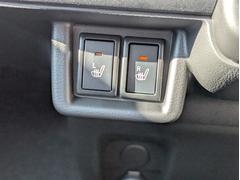 オイル交換のオイル代年２回サービス＆２４時間ロードサービスのケーユーメンバーズカードや３年間のオイル交換無制限、定期点検整備代、消耗品の交換がセットになったメンテナンスパックもございます☆ 5