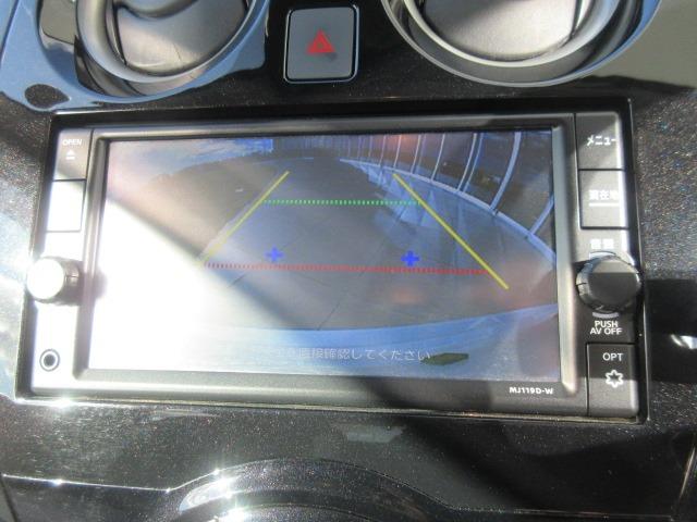 �o�b�N�J�����t���Œ��Ԏ������S�I