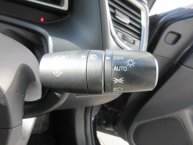 MAZDA AXELA SPORT 20S