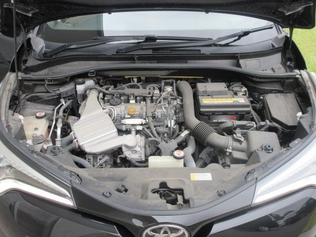 Ｃ－ＨＲ Ｇ－Ｔ　４ＷＤ／純正ナビ／フルセグＴＶ／バックカメラ／ドライブレコーダー／ＥＴＣ／ＬＥＤヘッドライト／オートライト／フォグライト／プッシュスタート／スマートキー／ステアリングスイッチ／純正アルミホイール（33枚目）