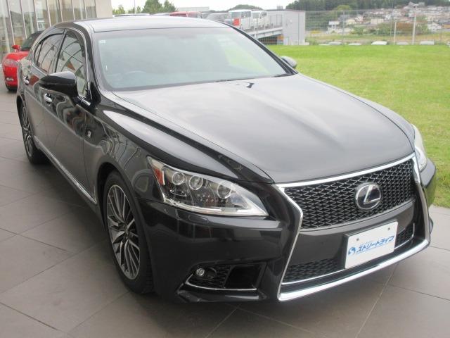 ＬＳ ＬＳ６００ｈ　Ｆスポーツ　４ＷＤ／バックカメラ／ドライブレコーダー／ＥＴＣ／シートヒーター／シートエアコン／プッシュスタート／スマートキー／ステアリングスイッチ／ステアリングヒーター／オートマチックハイビーム／電動格納ミラー（10枚目）