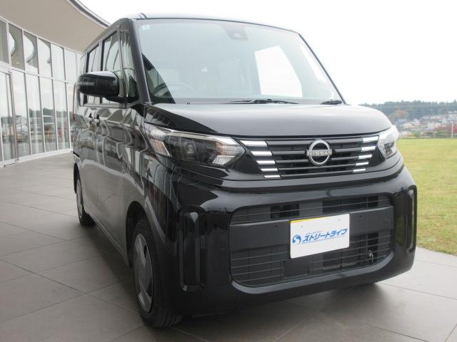 ルークス Ｘ　４ＷＤ／全周囲カメラ／プッシュスタート／スマートキー／ステアリングヒーター／ＬＥＤヘッドライト／オートライト／衝突被害軽減ブレーキ／アイドリングストップ／クリアランスソナー（10枚目）