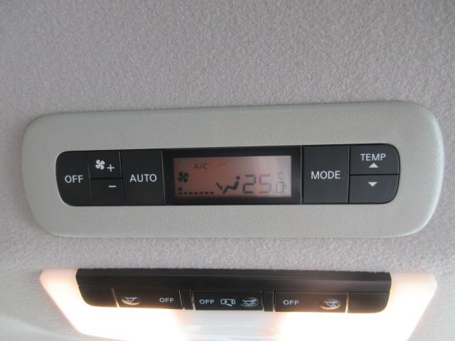 セレナ ハイウェイスター VセレクションII 純正ナビ/フルセグTV/DVD再生/ETC/ドライブレコーダー/全周囲カメラ/プッシュスタート/スマートキー/LEDヘッドライト/オートライト/フォグライト/両側電動スライドドア/純正アルミホイール(20枚目)