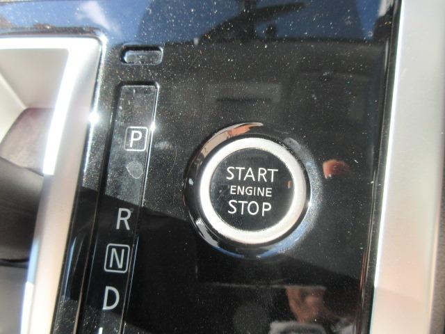 セレナ ハイウェイスター VセレクションII 純正ナビ/フルセグTV/DVD再生/ETC/ドライブレコーダー/全周囲カメラ/プッシュスタート/スマートキー/LEDヘッドライト/オートライト/フォグライト/両側電動スライドドア/純正アルミホイール(27枚目)