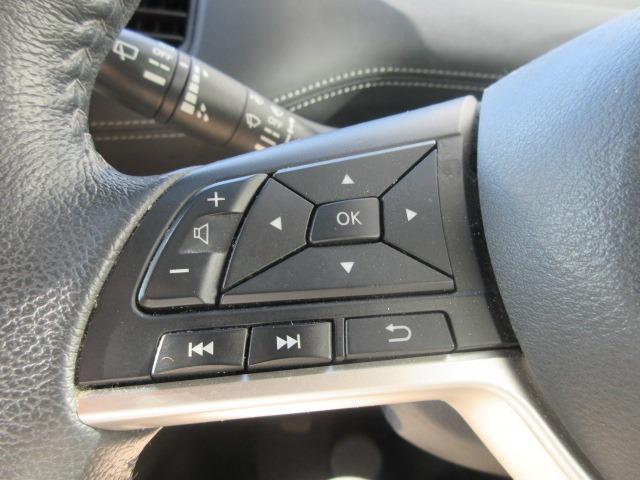 セレナ ハイウェイスター VセレクションII 純正ナビ/フルセグTV/DVD再生/ETC/ドライブレコーダー/全周囲カメラ/プッシュスタート/スマートキー/LEDヘッドライト/オートライト/フォグライト/両側電動スライドドア/純正アルミホイール(29枚目)