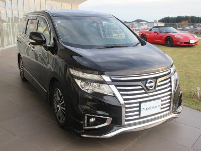 エルグランド 250ハイウェイスターS 4WD/純正ナビ/フルセグTV/バックカメラ/DVD再生/後席モニター/ETC/プッシュスタート/スマートキー/LEDヘッドライト/オートライト/フォグライト/両側電動スライドドア/電動格納ミラー(10枚目)