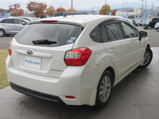 インプレッサスポーツ １．６ｉ－Ｌ　純正ナビ／フルセグＴＶ／バックカメラ／ＥＴＣ／アイドリングストップ／電動格納ミラー／純正アルミホイール（9枚目）