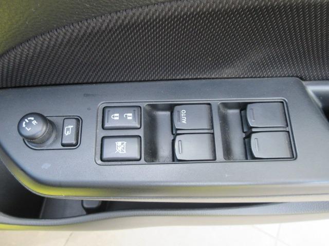 スイフトスポーツ ベースグレード 6速MT車/ETC/プッシュスタート/スマートキー/HIDヘッドライト/オートライト/フォグライト/電動格納ミラー/社外アルミホイール(23枚目)