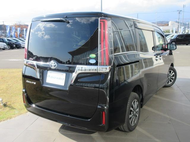 エスクァイア Gi 4WD/純正ナビ/バックカメラ/ドライブレコーダー/ETC/プッシュスタート/スマートキー/ステアリングスイッチ/LEDヘッドライト/オートライト/フォグライト//両側電動スライドドア/電動格納ミラー(9枚目)